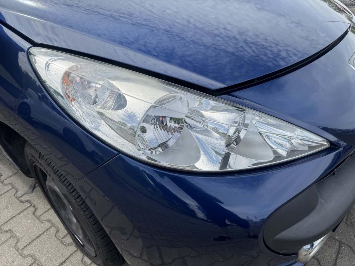 Peugeot 207SW original Scheinwerfer vorn rechts Halogen Bj.2009